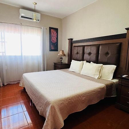 Hosteria Casa Marquez 莱昂 外观 照片