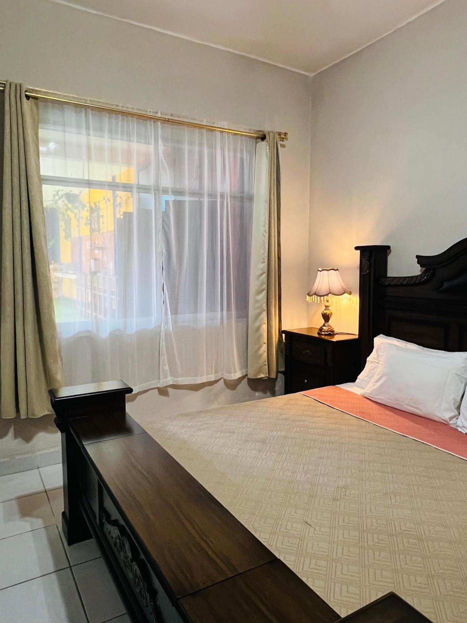 Hosteria Casa Marquez 莱昂 外观 照片